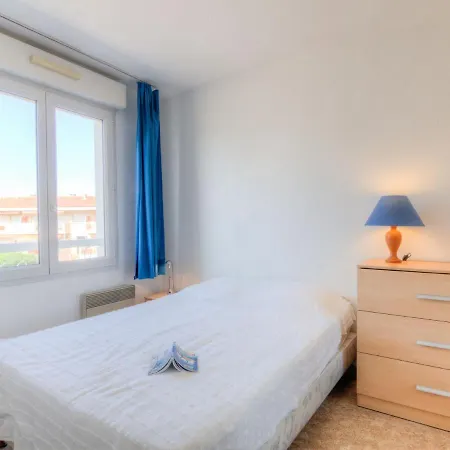 Le Vieux Port By Interhome Saint-Raphael (Var)